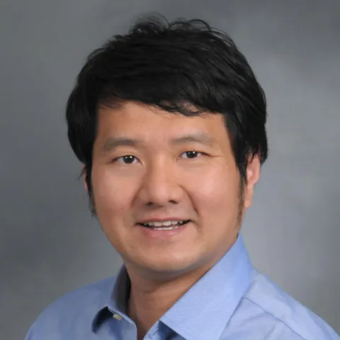 Guanya Huang